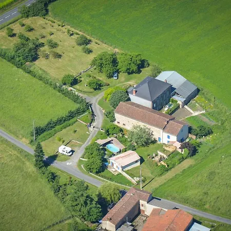 別荘 Les Genets Valderois *