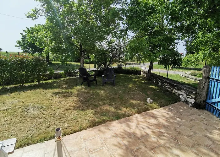 Les Genets Valderois Feriehus