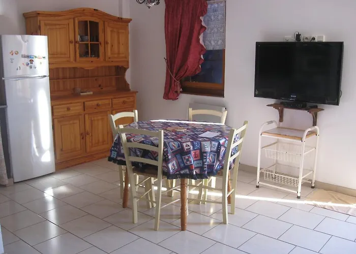 Les Genets Valderois *